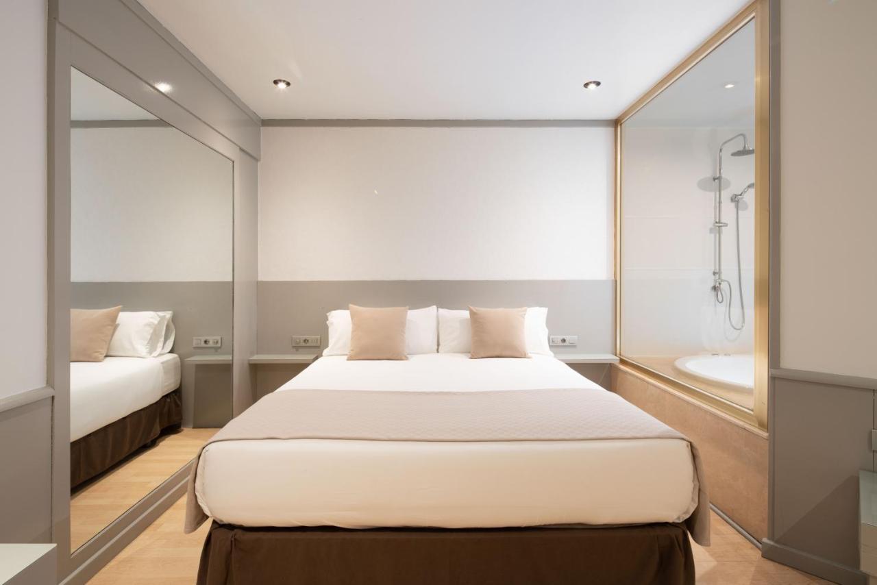 Hotel Punt 14 กาวา ภายนอก รูปภาพ